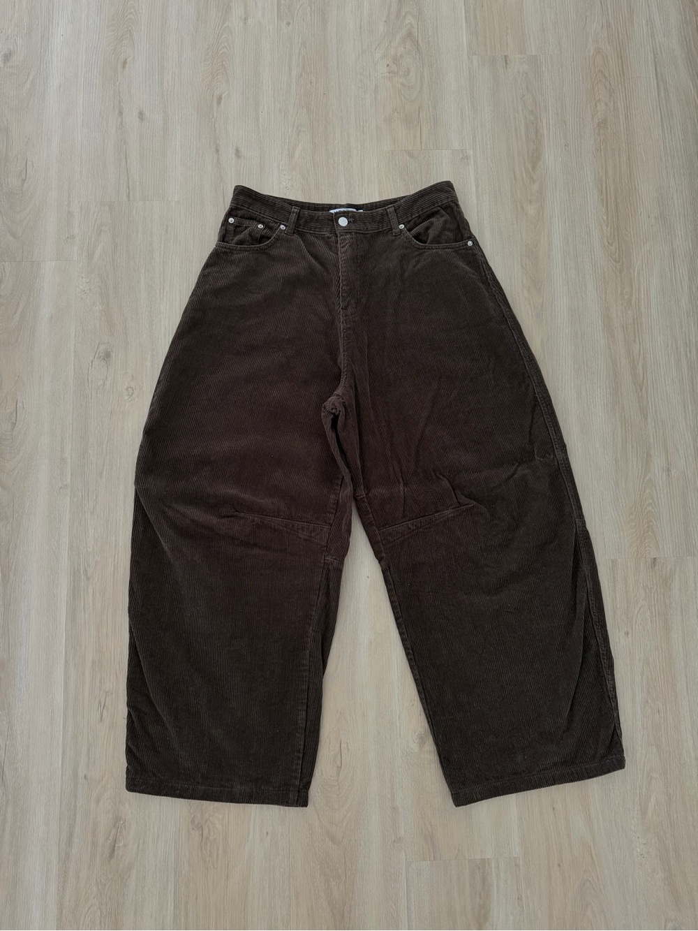 Hertz Brown Corduroy Barrel Leg Pants, Size Medium